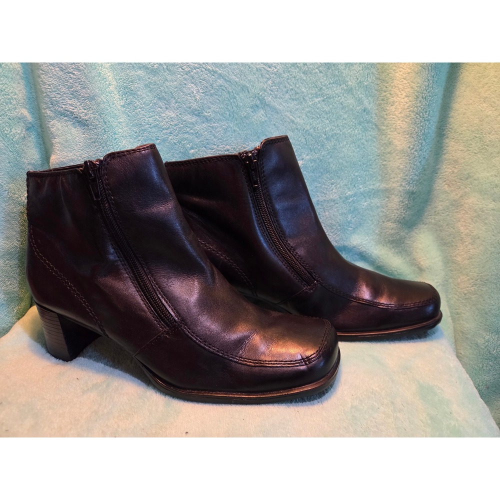 Vintage Black Leather Square Toe Block Heel Ankle Boots Side Zip Size 10